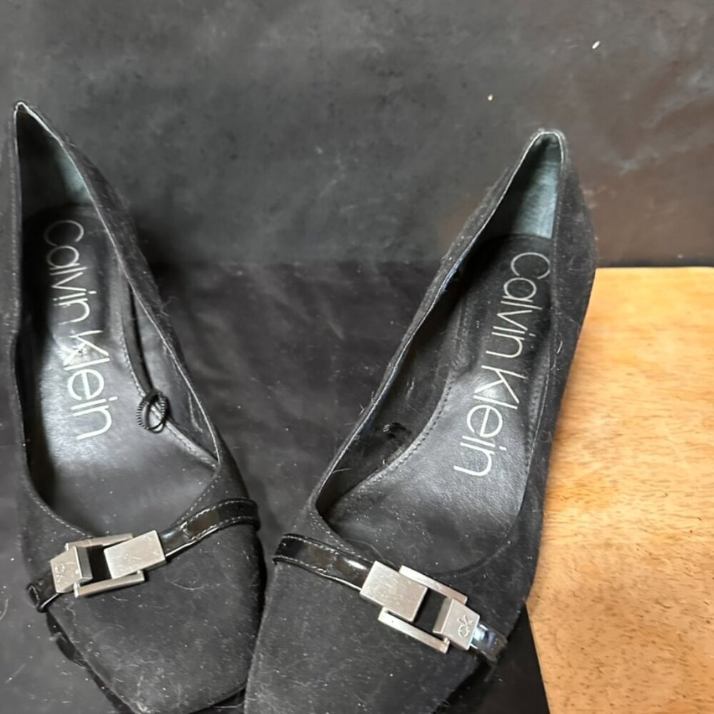 Black Calvin Klein Brush Faux Suede 8.5 Kitten Heel Buckle Square Toe Slip on - Picture 9 of 10